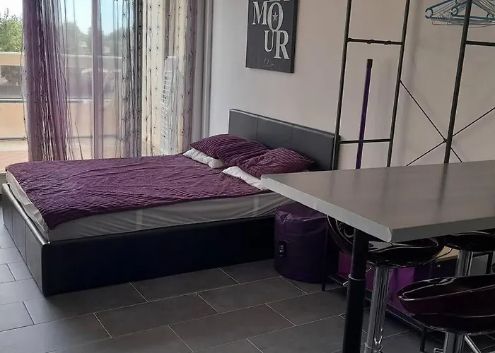 77, Héliopolis L Au Village Naturiste Apartamento *